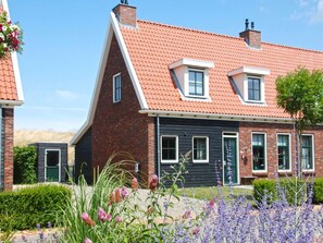 Holiday Home Exterior [summer]