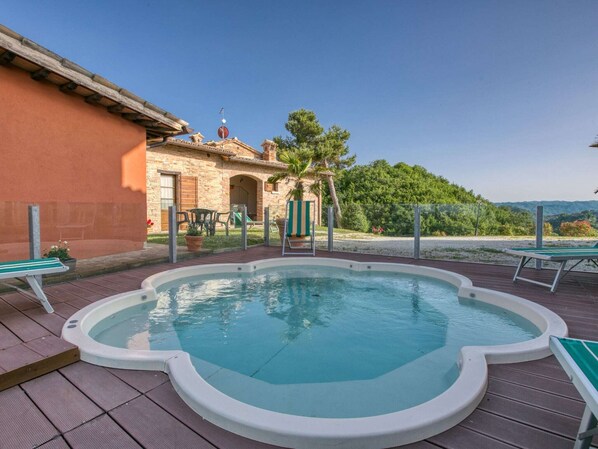 Holiday Home Swimming Pool