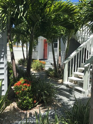 "Key West style landscaping"