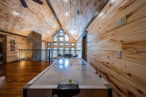 Upstairs Loft-Air Hockey