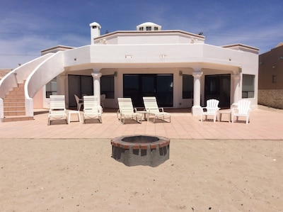 Casa privada frente a la playa en Las Conchas