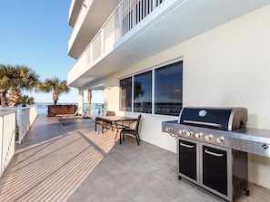 Private 1300 Square Foot Balcony!