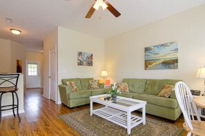 Living Room with Queen Size Sleeping Sofa 