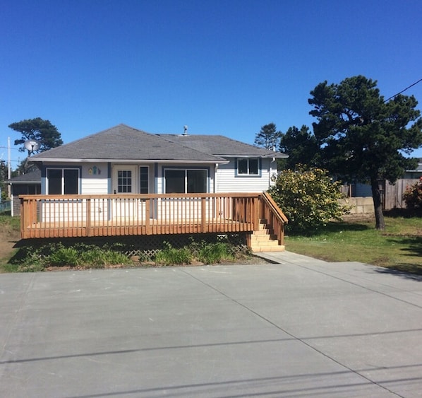 Beach Blossom House