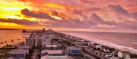 Located on a narrow strip between the Gulf and the Bay.  Watch the sunrise...