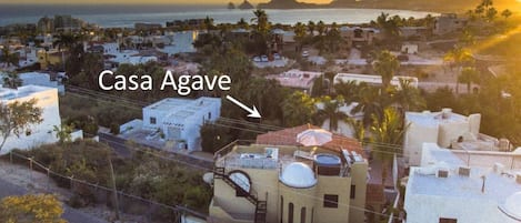 Casa Agave - Within 3 miles of downtown Cabo