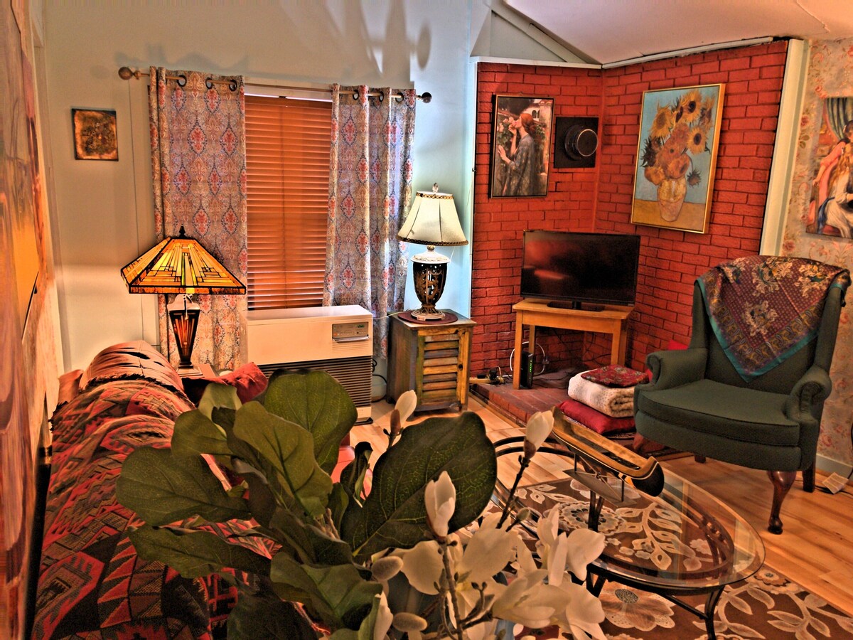 Main Image