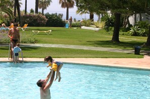 Family fun with the Mediterranean sea as the backdrop in Club Playas del Duque