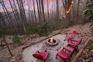 Enjoy an outdoor fire under the mountain stars and twinkly lights. 