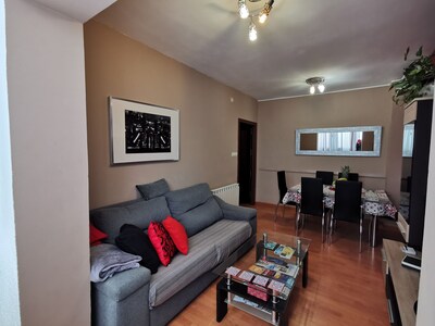  Offers in July and August!!!!!Next to Magic Fountain, another aparment 612814