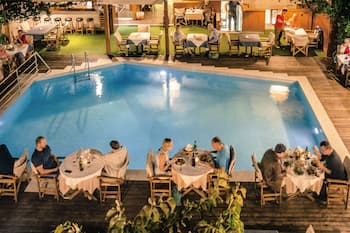 Talos Hotel Apartments