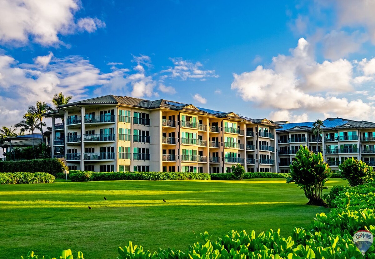 Waipouli Beach Resort G404 – Ocean Front, unobstructed ocean views, A/C, W/D