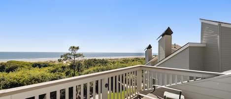 Oceanfront deck