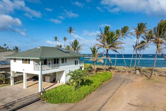 Kapaa by the Sea TVNC #1312, Beachfront, AC, Walk to Town, Sunrise Views