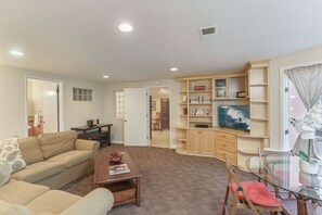 Family Room Lower Level -  42-inch HDTV