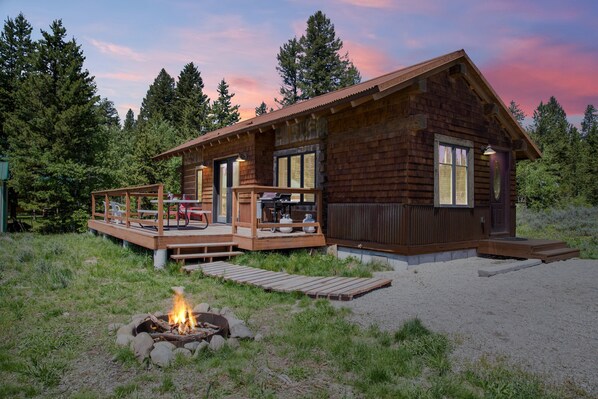 True Grit Adventure ~ fire pit (please bring your own wood)