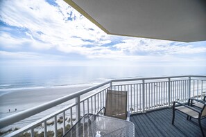 Private Oceanfront Balcony