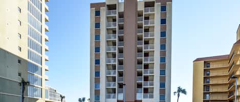 Clearwater Complex - Low density Clearwater complex is located on East Beach in Gulf Shores. The physical address is 517 East Beach Boulevard Gulf Shores. This complex is what we would call in the heart of it all and close to many great restaurants and shops