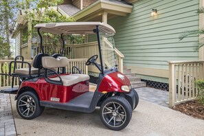 4-Seat Golf Cart