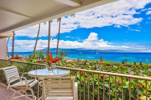 Oceanfront view and beautiful view of the island of Lanai from 102. Incredible year round sunsets!