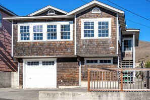 Sea Breeze is a quintessential beach cottage
