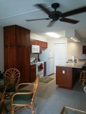 New kitchen