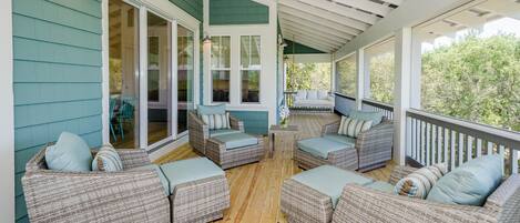 Third Floor: Balcony Seating