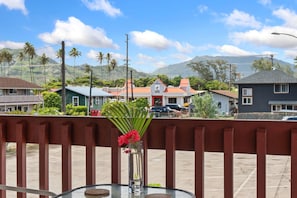 Back lanai with mountain views
