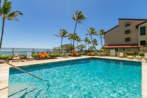 Kapaa Shore Resort Pool