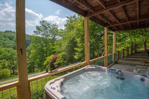 Private hot tub with views...