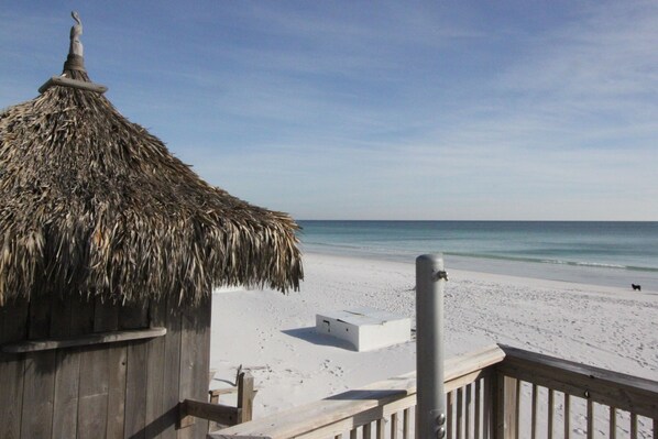 Entrance to beach