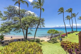 Oceanfront Condo! Kuleana 713