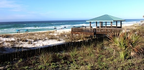 Gulf Winds East Private Beach Access - Gulf Winds East Private Beach Access