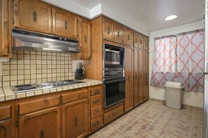 Kitchen3