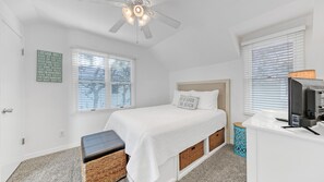 Queen Guest Bedroom