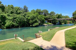 Direct river access to the Comal River!