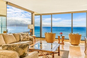 Mahana 701 ocean view living room 1