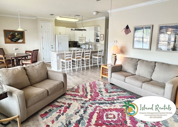 Romar Lakes 102B, 2 Bedroom 2 Bathroom. Ground Floor. Sleeps 6. Managed by Island Rentals