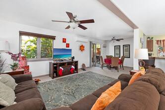 Kahakai Place - AC, Gated, 1 Block from the Ocean