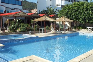 Piscina exterior