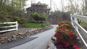 Welcome to Timber Ridge of Asheville