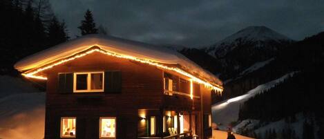 Extérieur maison de vacances [hiver]