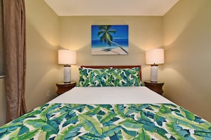 Pacific Shores B102 bedroom2