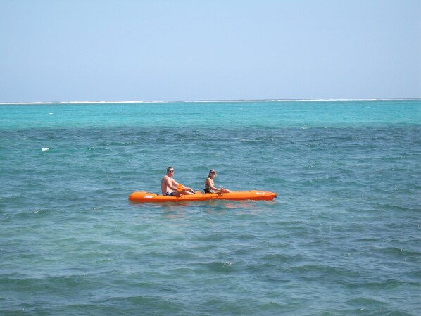 Kayaking right in front of Sunset Beach.  See that reef?