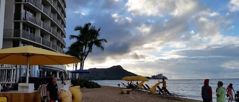 Waikiki and Diamond Head in the morning. 