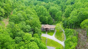 exclusively private setting in the Smoky Mountains!