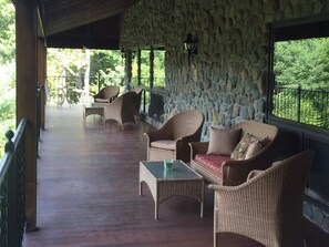 Covered Front Porch