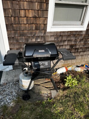 Grill available for guests