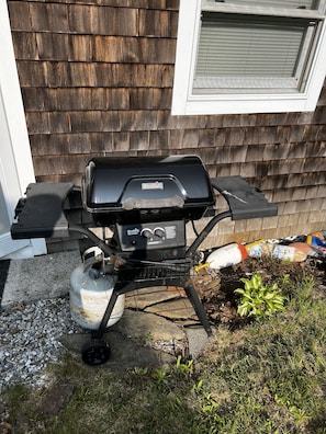 Grill available for guests