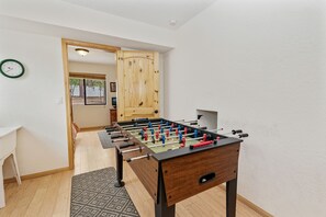 Spielezimmer